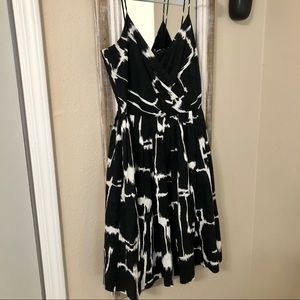 Steve Madden black & white cocktail dress